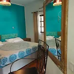 Casa 19 Δωμάτια σε οικογενειακή κατοικία Αλμπουφέιρα
