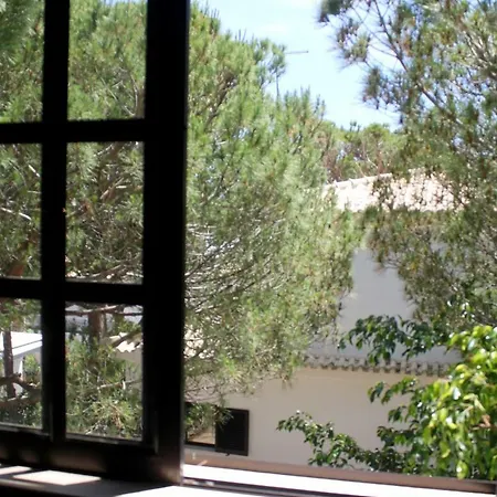 Casa 19 אלבופיירה